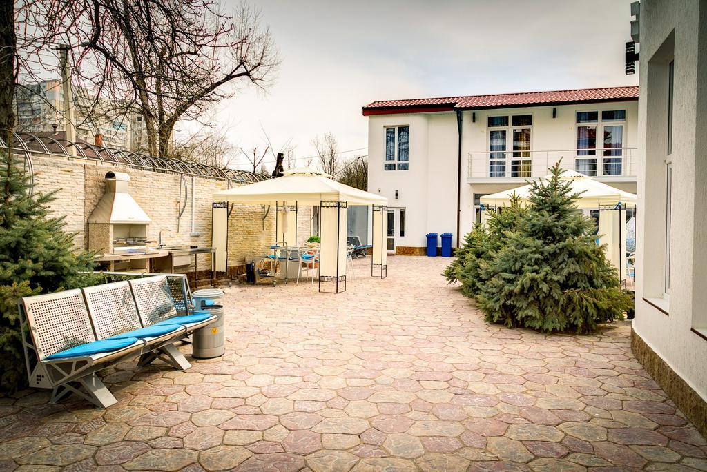 Apartments & Villa Georg Odessa Exteriör bild